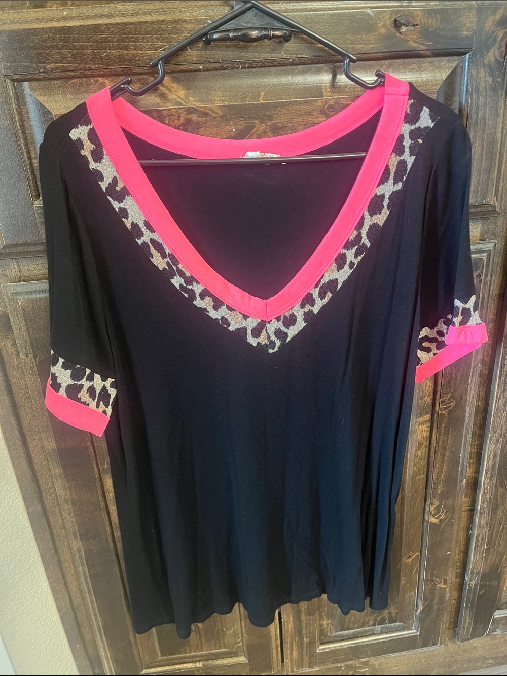 Bright pink & leopard top